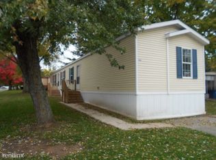 1061 Sherman Ct, Jackson, MI 49201