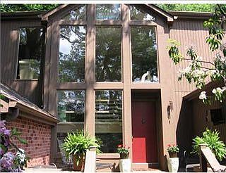 1st image of 113 Rockwood Dr