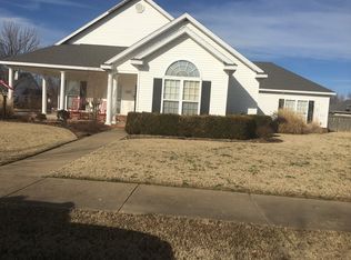 6476 Apple Shed Ave, Springdale, AR 72762