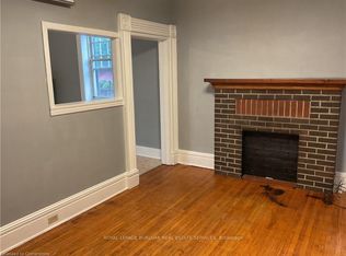 303 E 19th St #2, Hamilton, ON L9A 4S6