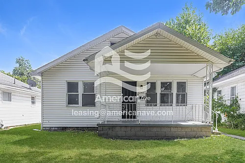 1340 E Bowman St Photo 1