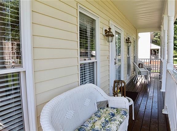 5th image of 205 Taraby Dr