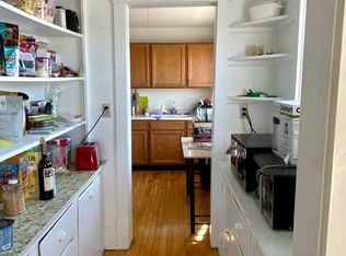 2 bed, 1.0 bath, 1050 sqft, $1,650, Madison, WI 53703