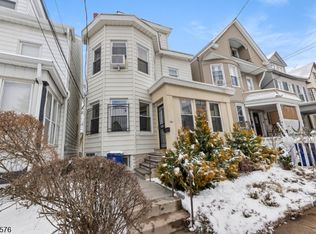 751 E 25th St, Paterson, NJ
