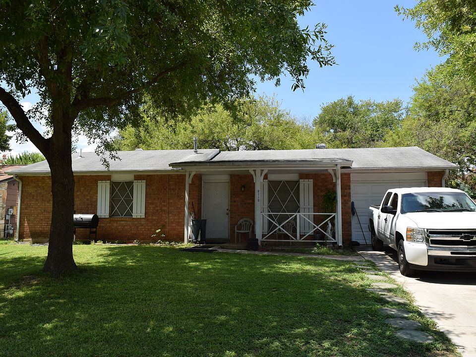 1st image of 2115 William Travis Dr