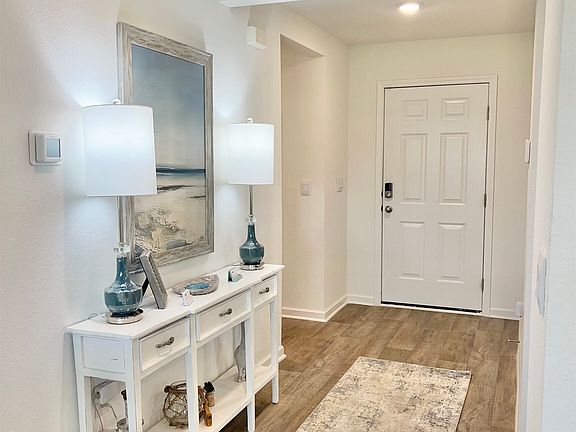 3rd image of 375 Preston Way