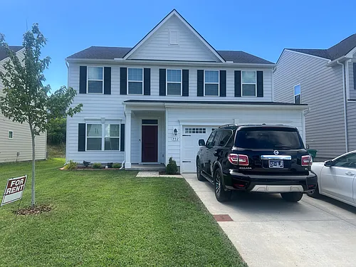 932 Green Valley Photo 1