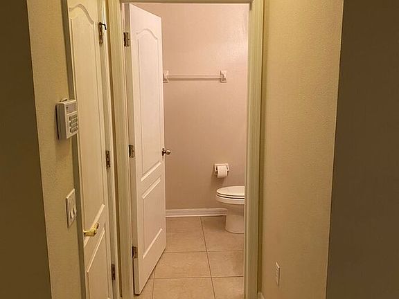 5th image of 2564 Passamonte Dr