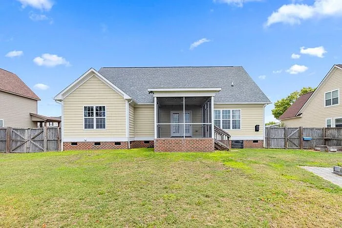 720 Camwheel Dr — Photo 43