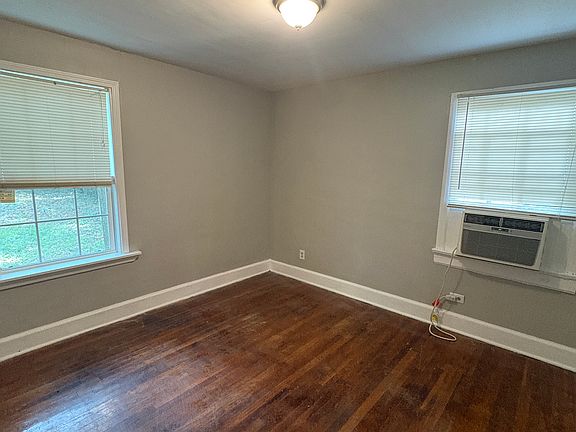 5th image of 2911 Althea St