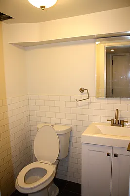 Rented by Highline Residential | media 42