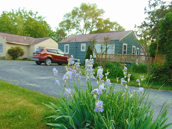 #77 & #79 & side parking