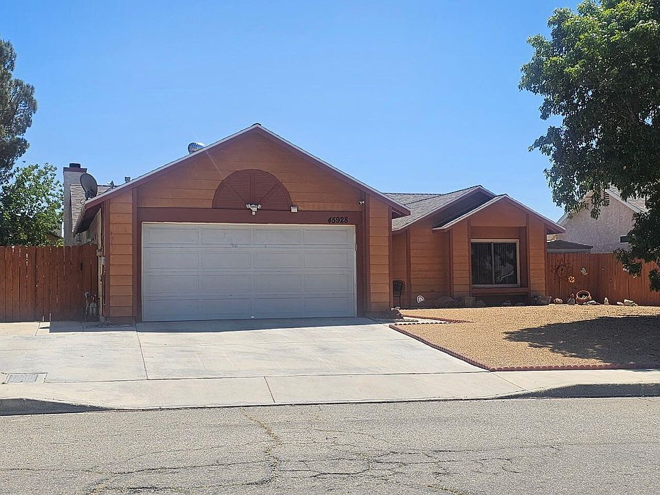 2nd image of 45928 Foxtail St