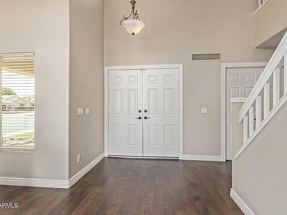 4th image of 1016 W JUANITA Avenue