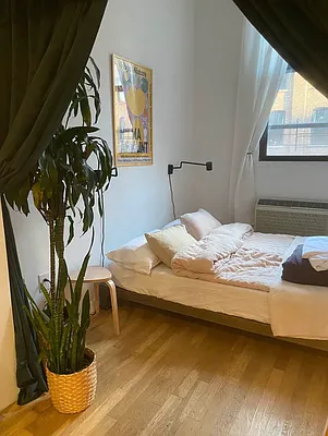 Rented by Compass | media 13