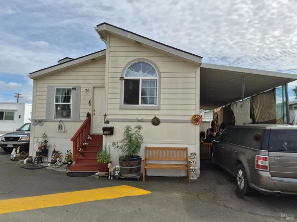 130 Reed Circle, Napa, CA 94558