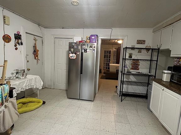 5th image of 34 Laidlaw Ave
