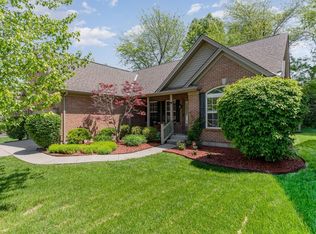 7802 Dew Drop Cir, Maineville, OH 45039
