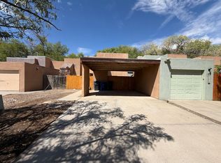 5409 6th St NW, Albuquerque, NM 87107