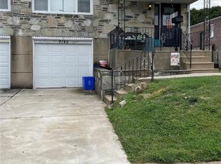 9745 Hoff St, Philadelphia, PA 19115