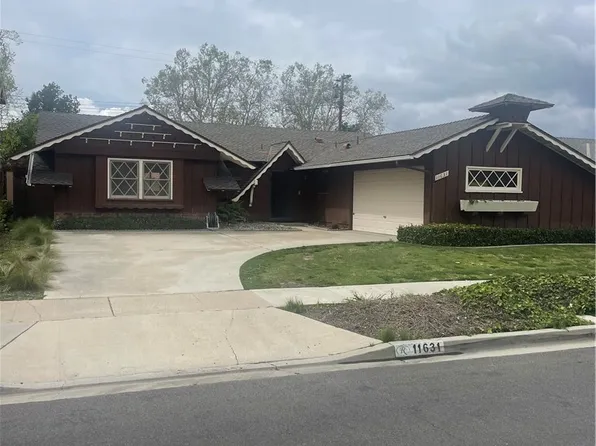 11631 Kensington Rd, Los Alamitos, CA 90720