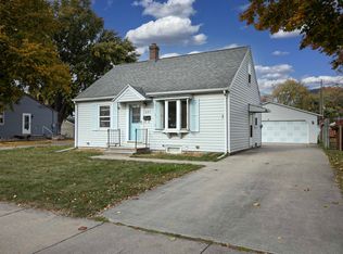645 Wilson St, Neenah, WI 54956