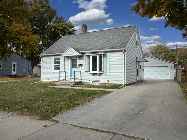 645 Wilson St, Neenah, WI 54956