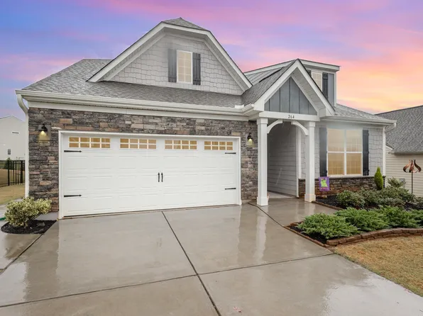 264 Double Crest Dr, Taylors, SC 29687