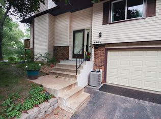 4465 Churchill St, Saint Paul, MN 55126