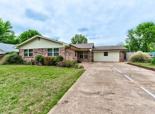 701 W Pierce St, Purcell, OK 73080
