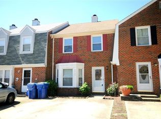 5525 Gates Landing Rd, Virginia Beach, VA 23464