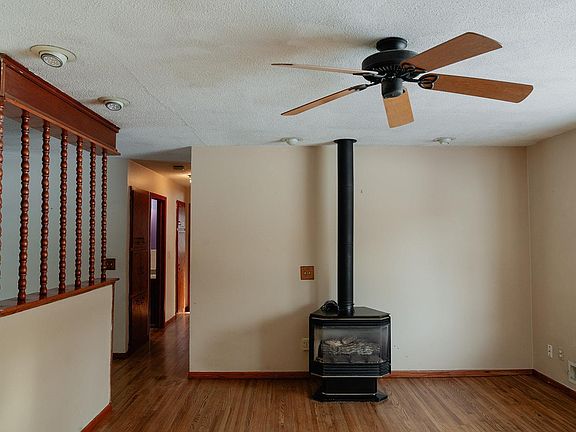 4th image of 7031 159th Ln NW