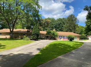 3254 W Frances Rd, Clio, MI 48420