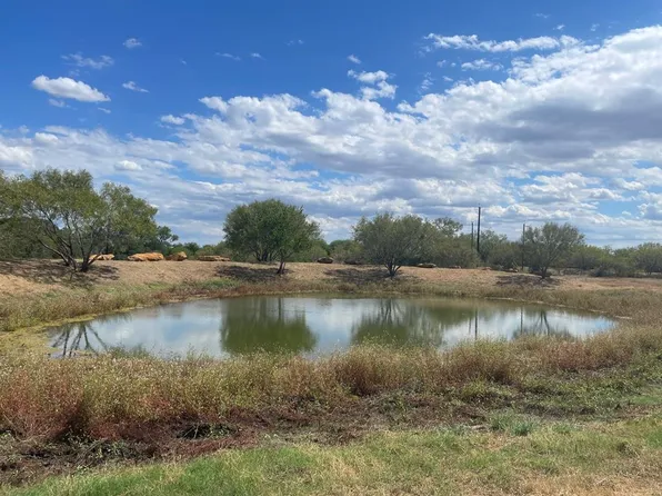 3043 Vista Ridge Dr, Marion, TX 78124