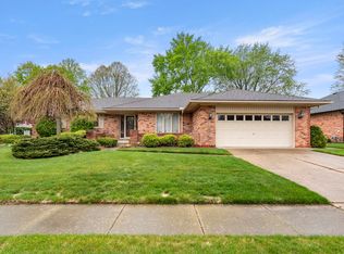 47545 Andrea Ct, Shelby Township, MI 48315