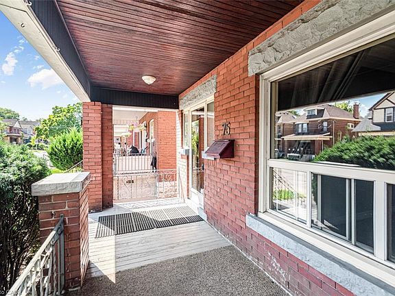 5th image of 75 Kensington Ave N