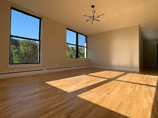 2nd image of 1800 Adam C Powell Blvd Suite 4A
