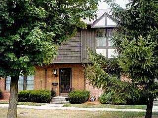 3rd image of 11 Knollwood Dr