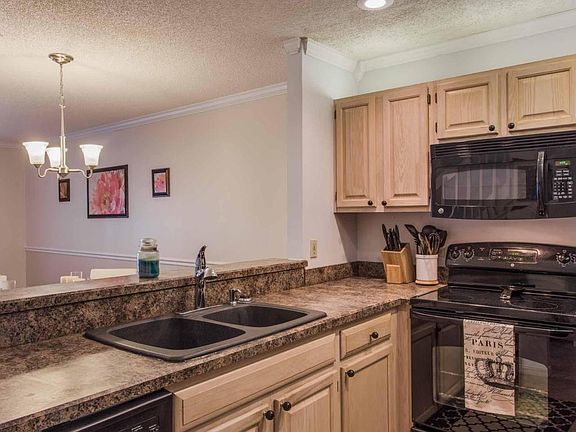 3rd image of 3543 Woodwards Cove Ct