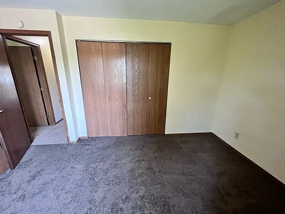 2nd image of 5648 Ryewyck Dr APT 3