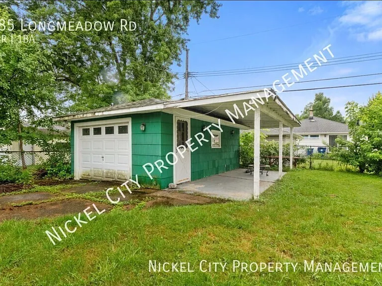 365 Longmeadow Rd — Photo 4