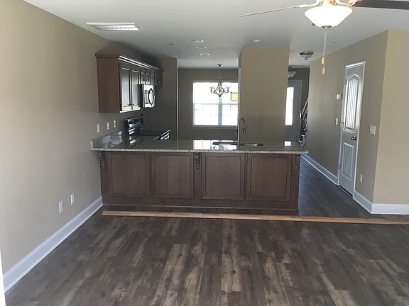 3rd image of 2060 Downstream Dr Unit 12