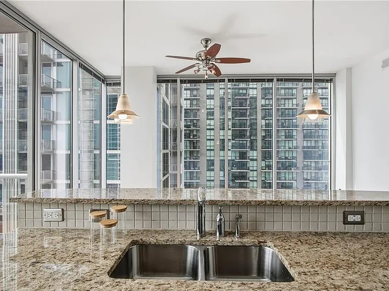 855 Peachtree St NE #1813 — Photo 13