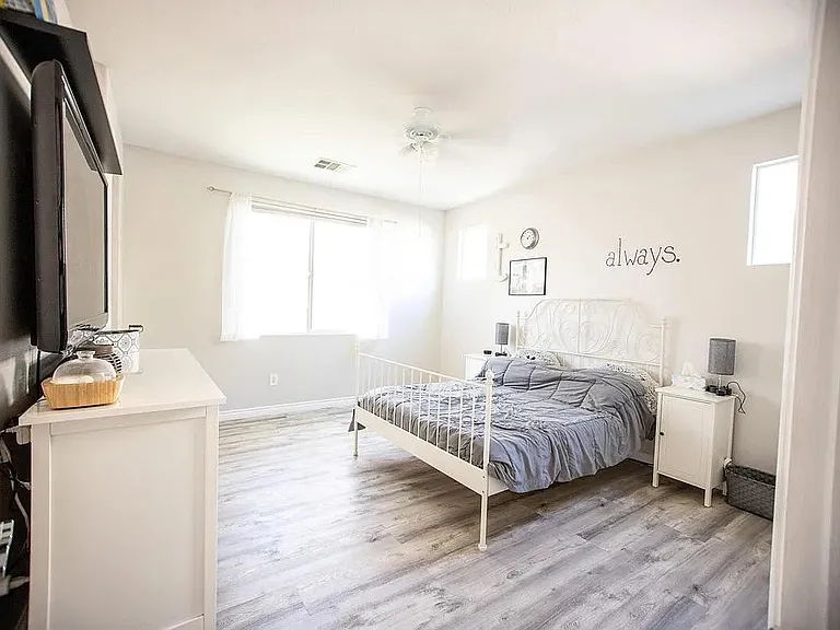 37491 Mersey St — Photo 23