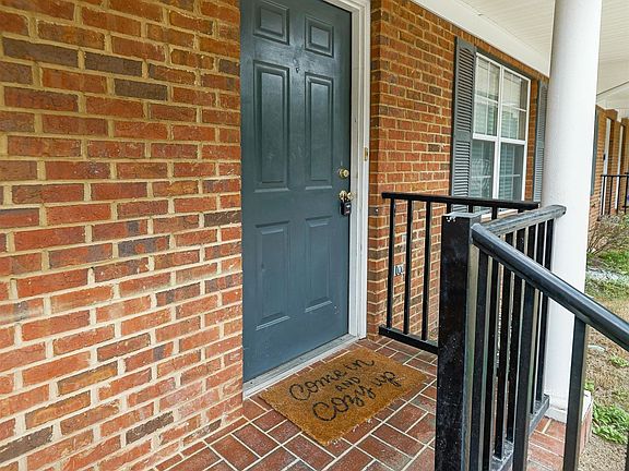 3rd image of 241 Dixie Dr #106-6