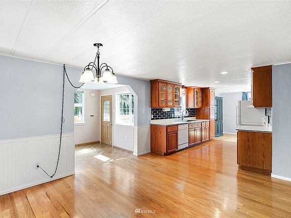 5th image of 14315 164th St NE