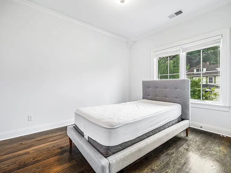 63 Grapal St — Photo 23