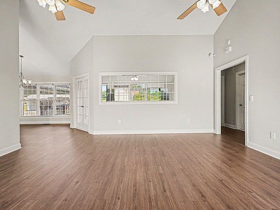 5th image of 1025 Long Branch Rd