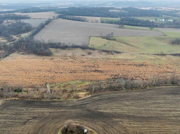 103 Ac Coon Creek Road, Browntown, WI 53522