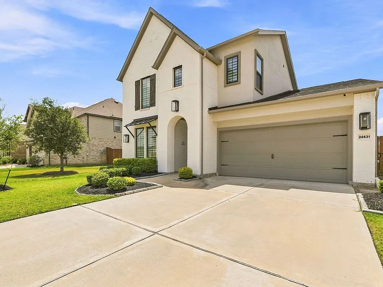 24631 Fluttering Dove Ln — Photo 2